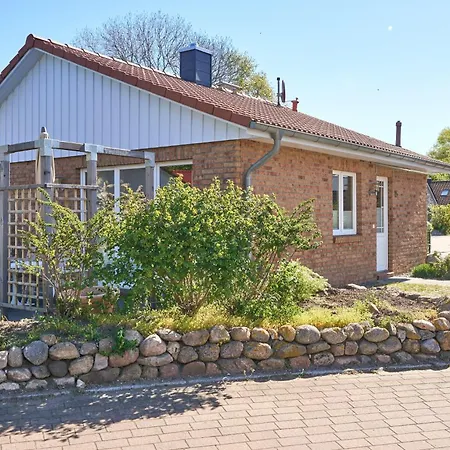 Vakantiehuis Luett Strandhuus *