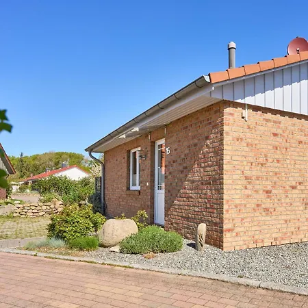 Luett Strandhuus Vakantiehuis *